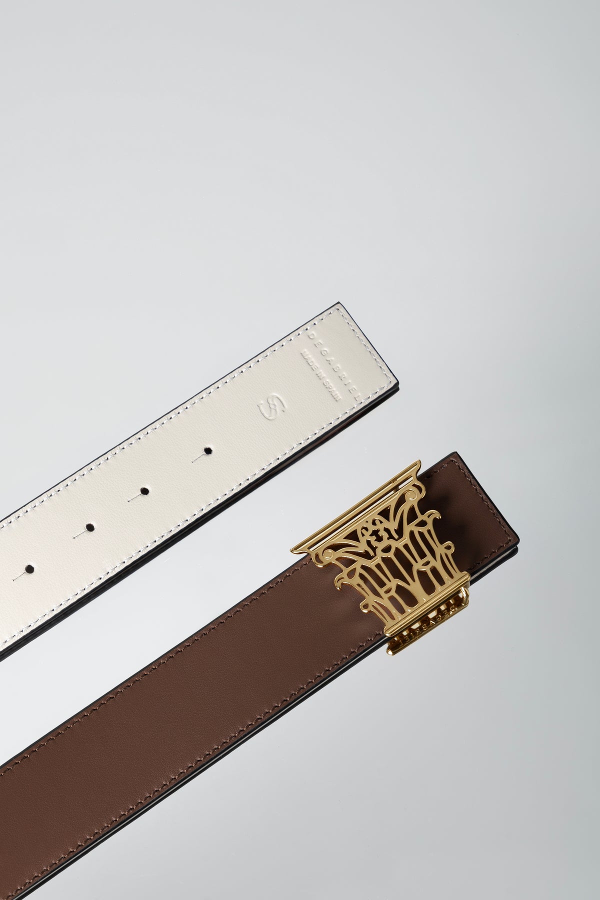 CORINTHIAN CHOCOLATE GREY BELT GOLD