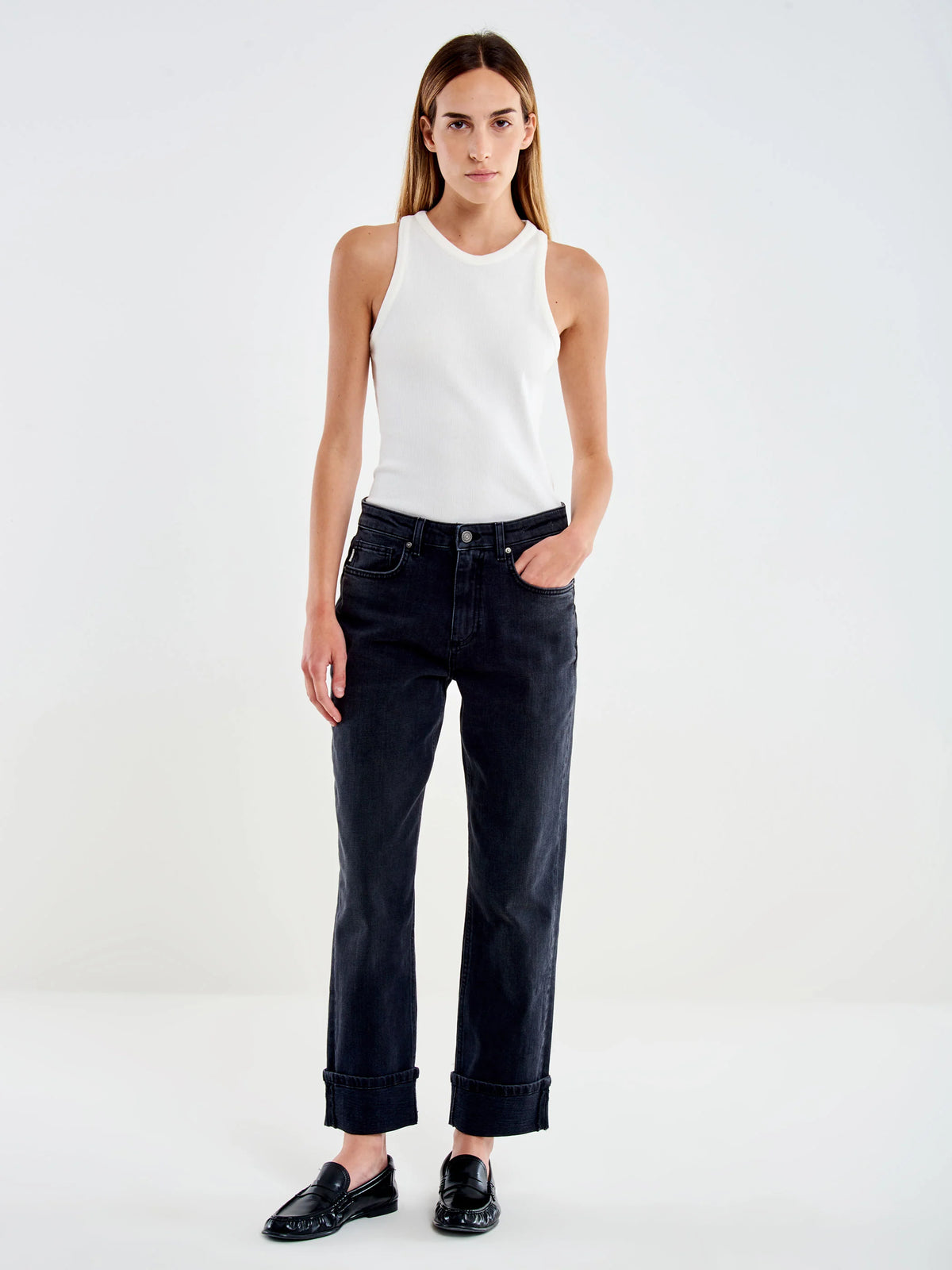 PANTALON DENIM BLACK MAGGIE