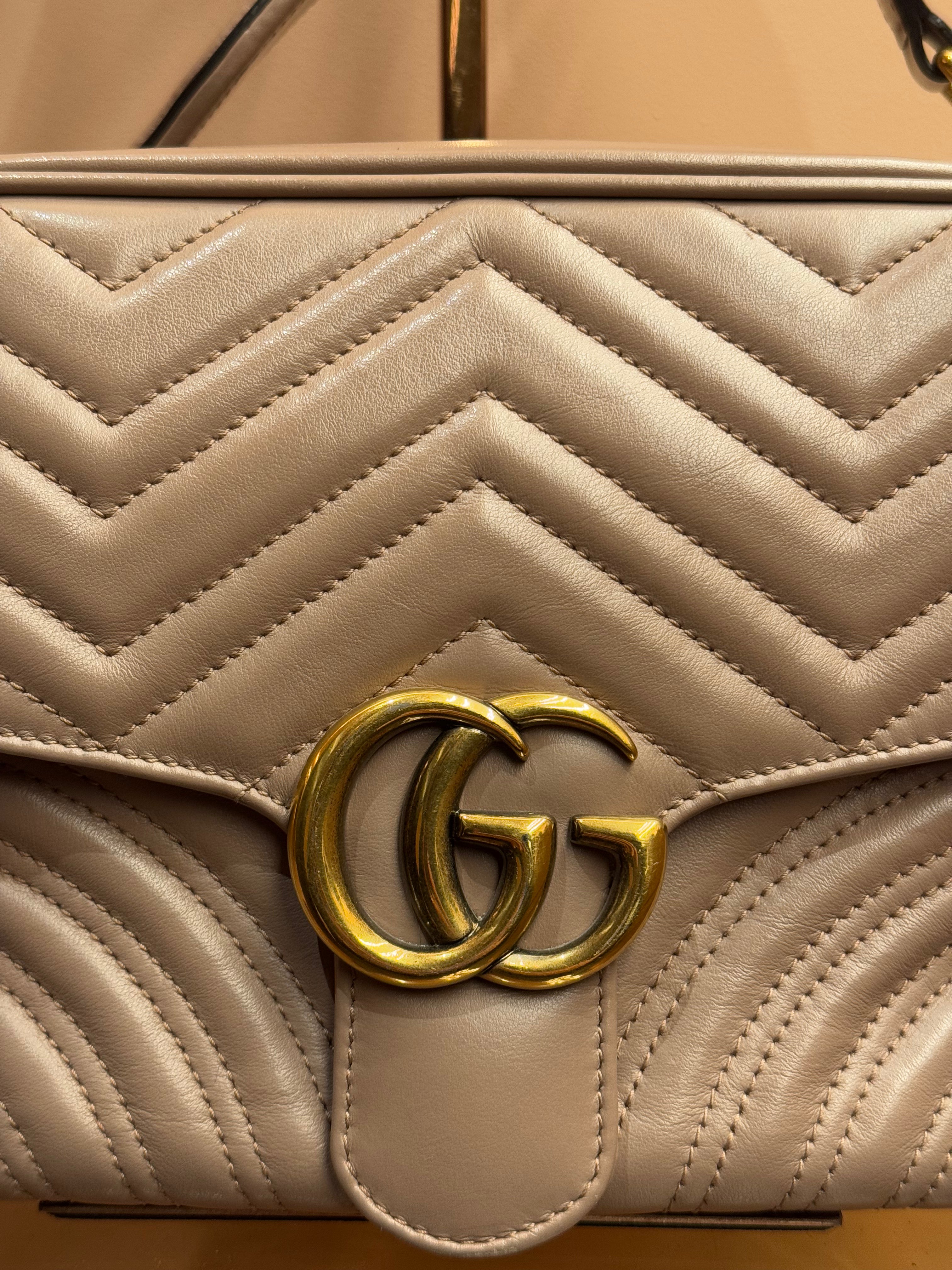 GUCCI GG MARMONT MATELASSE