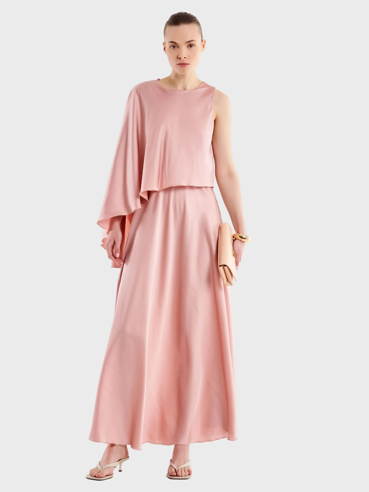 VESTIDO CON CAPA ROSA