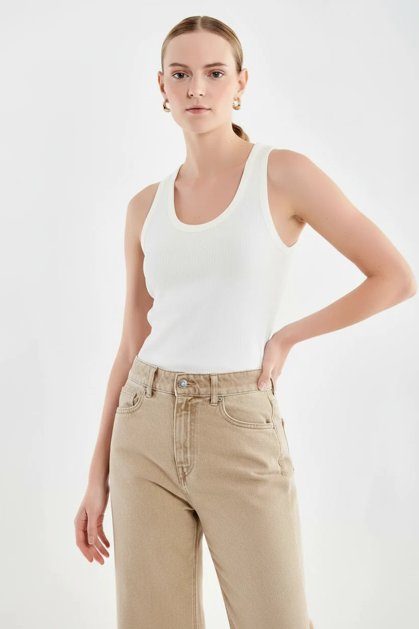 CAMISETA BASICA BLANCA