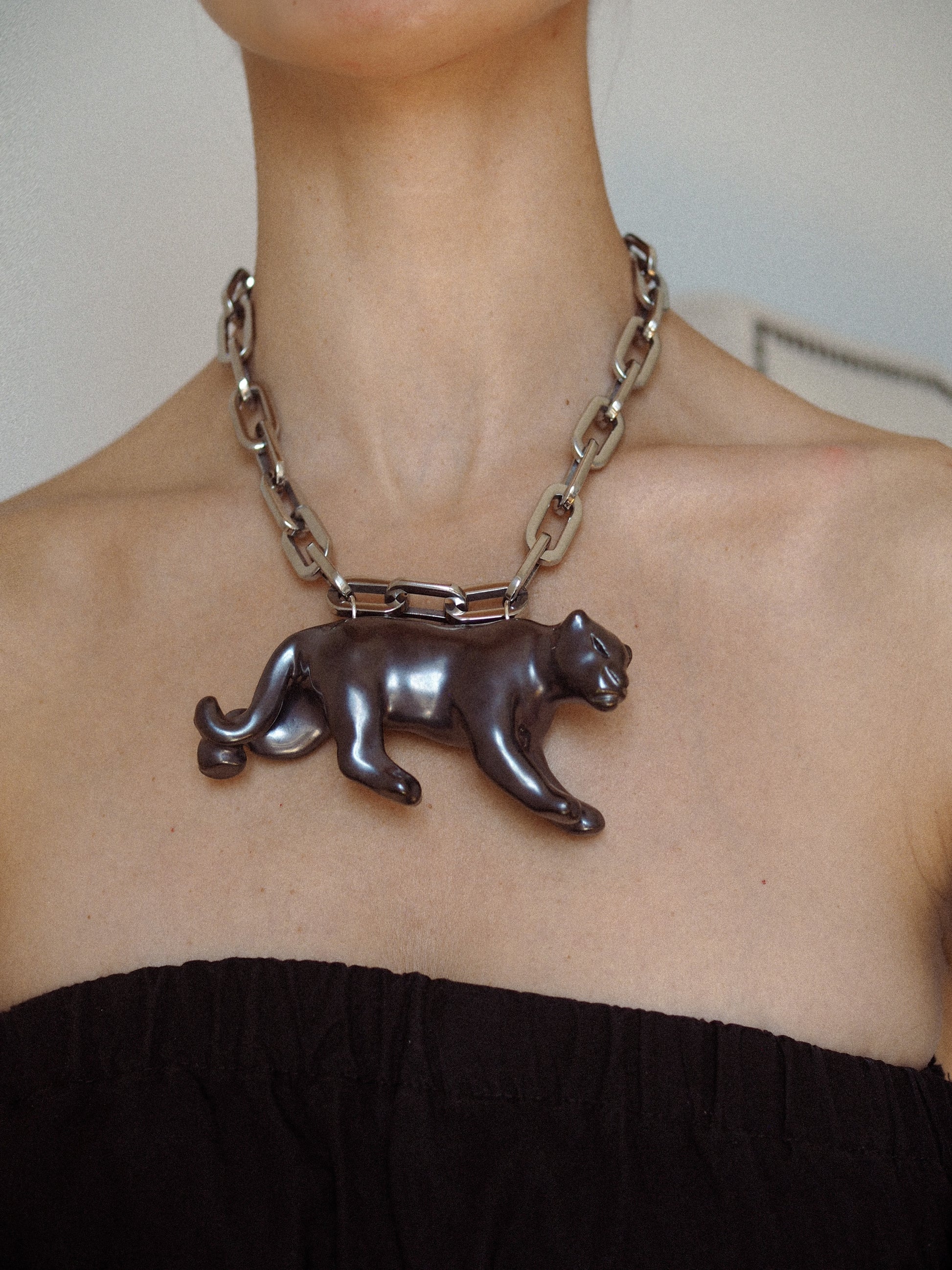 Collar Cleo Gris