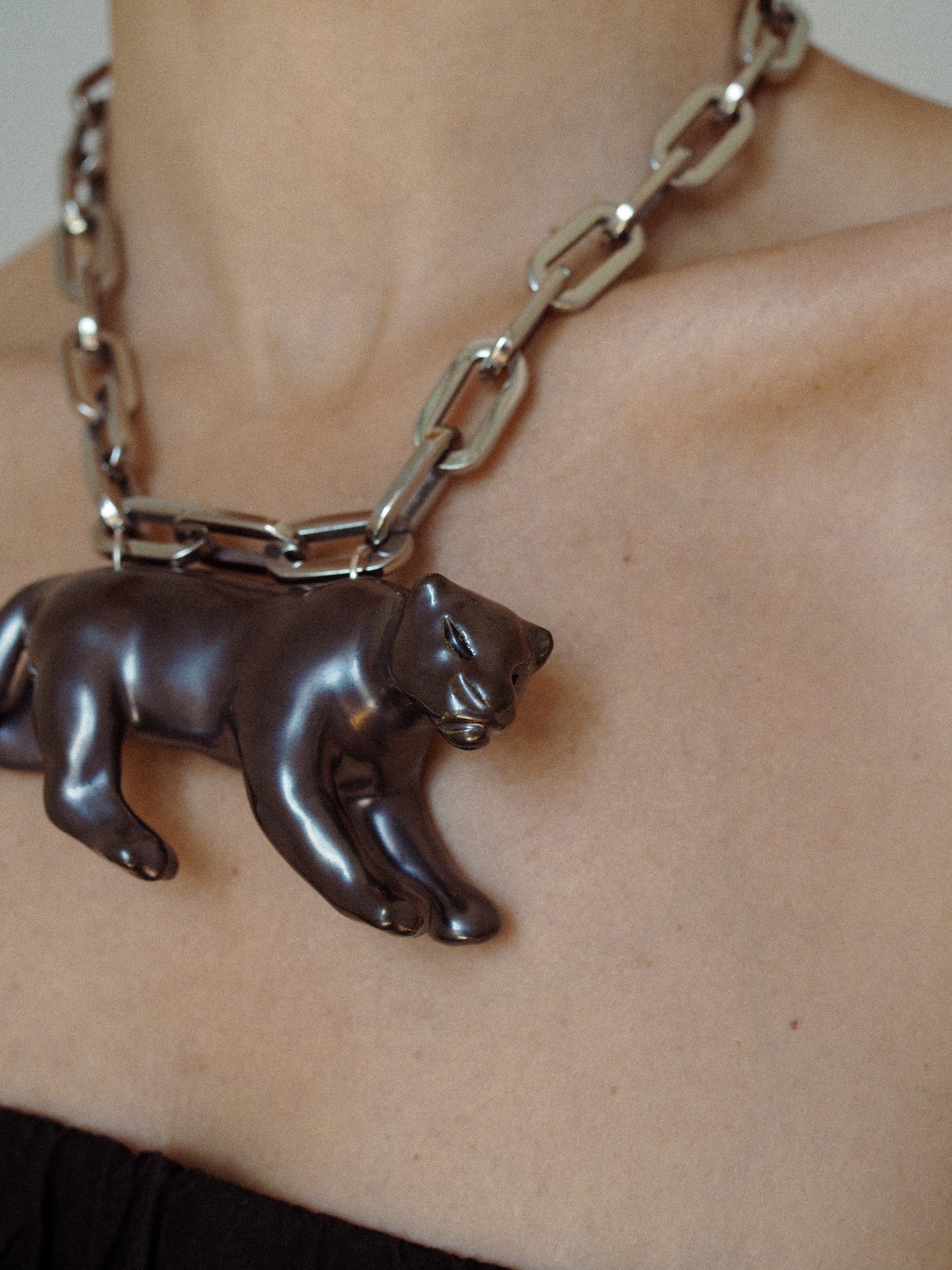 Collar Cleo Gris