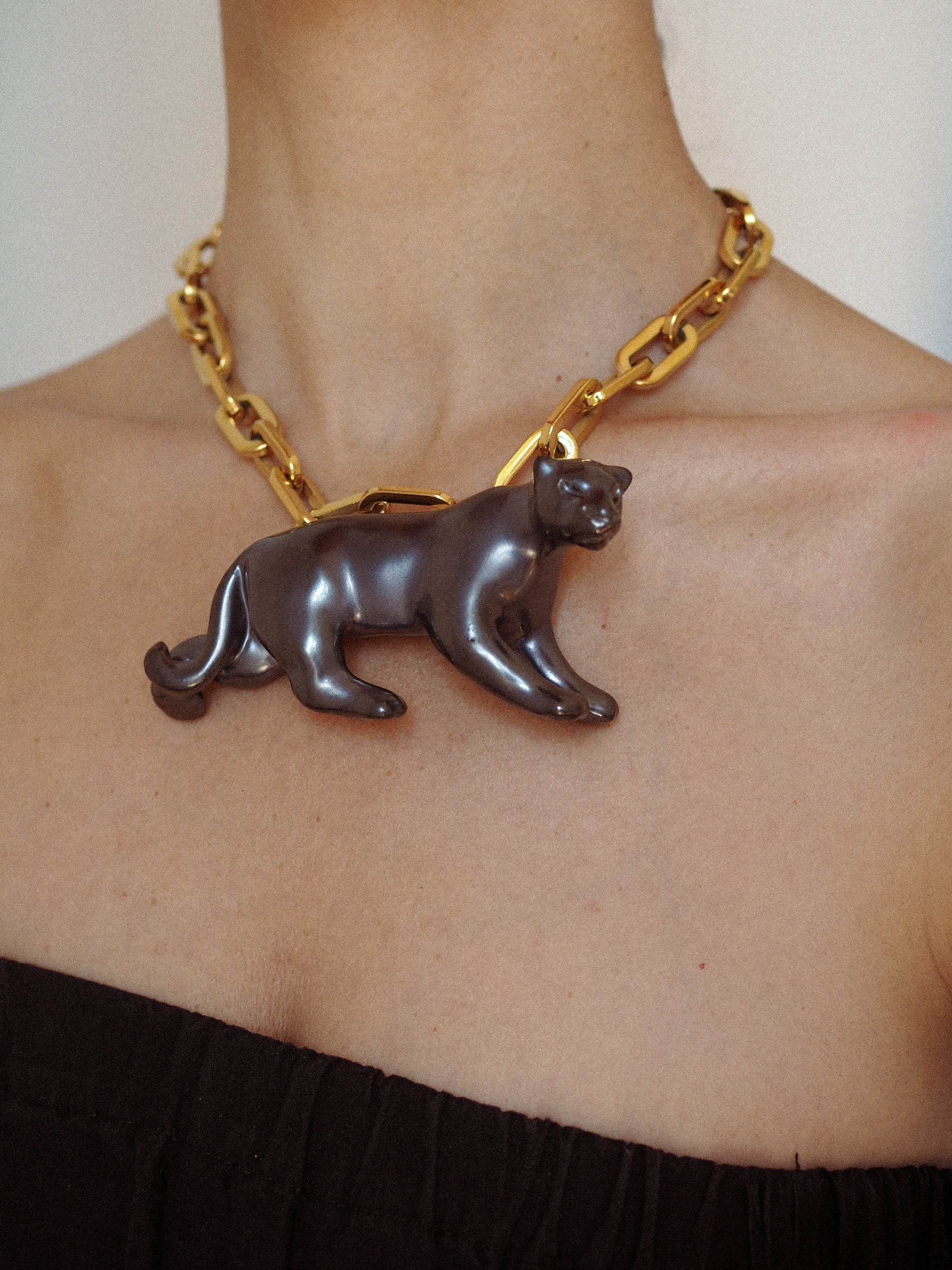 Collar Cleo Gris