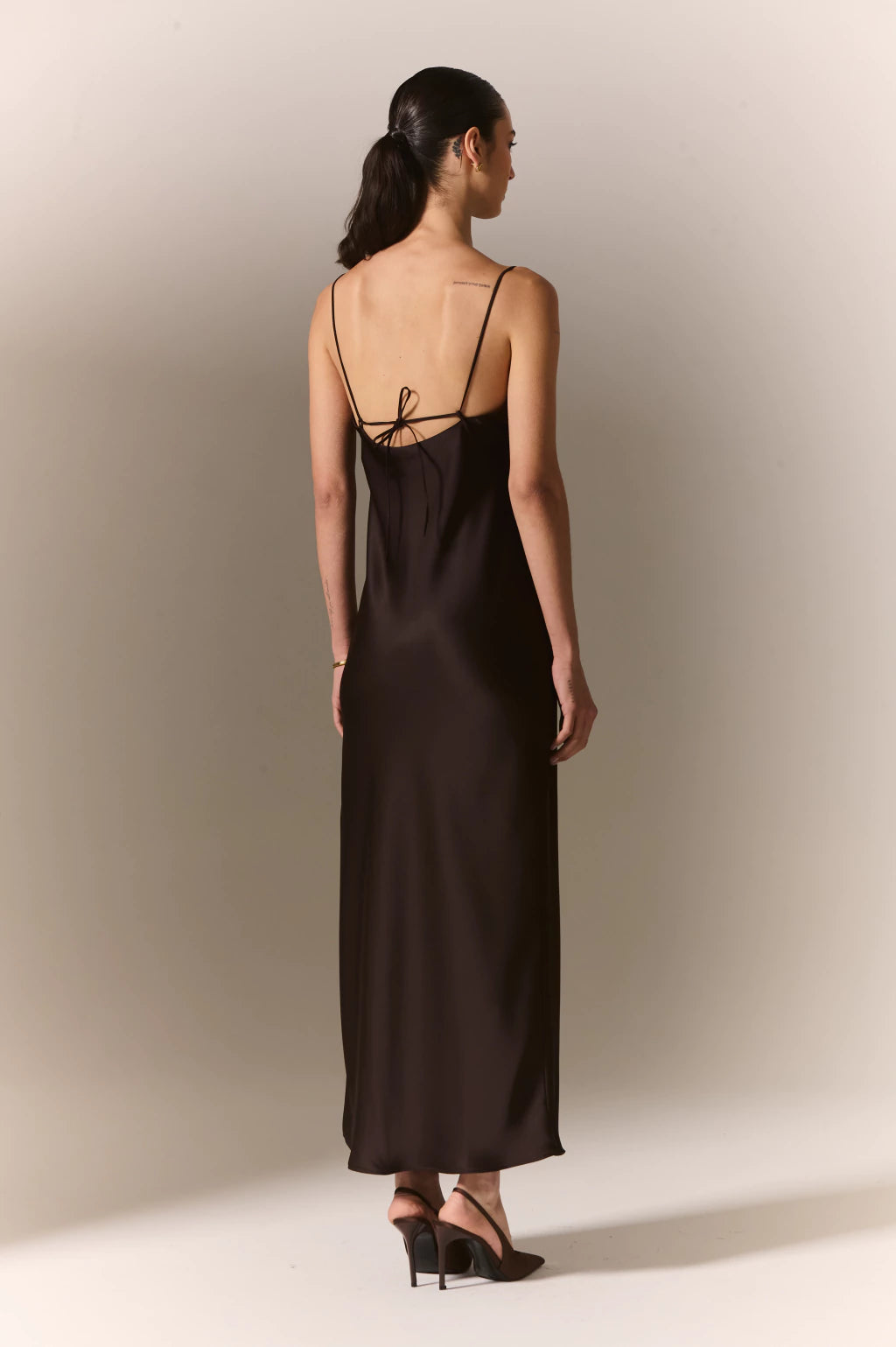VESTIDO MADONNA CHOCOLATE