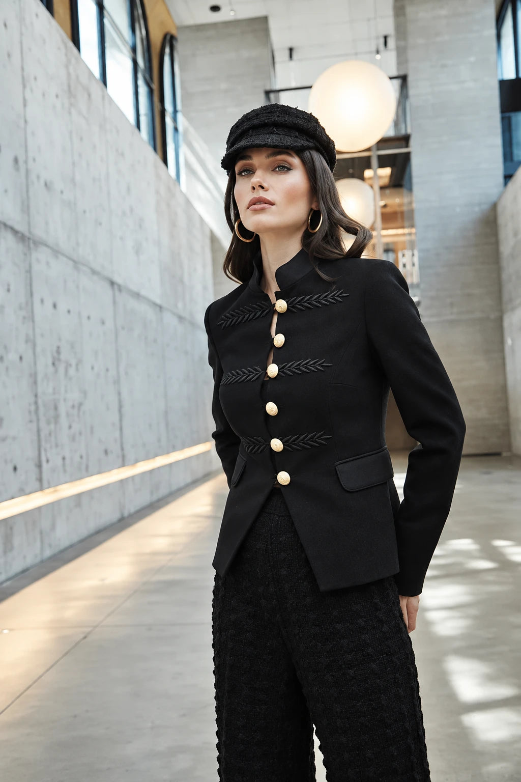 BLAZER MILITAR ESPIGAS AZABACHE RENATA