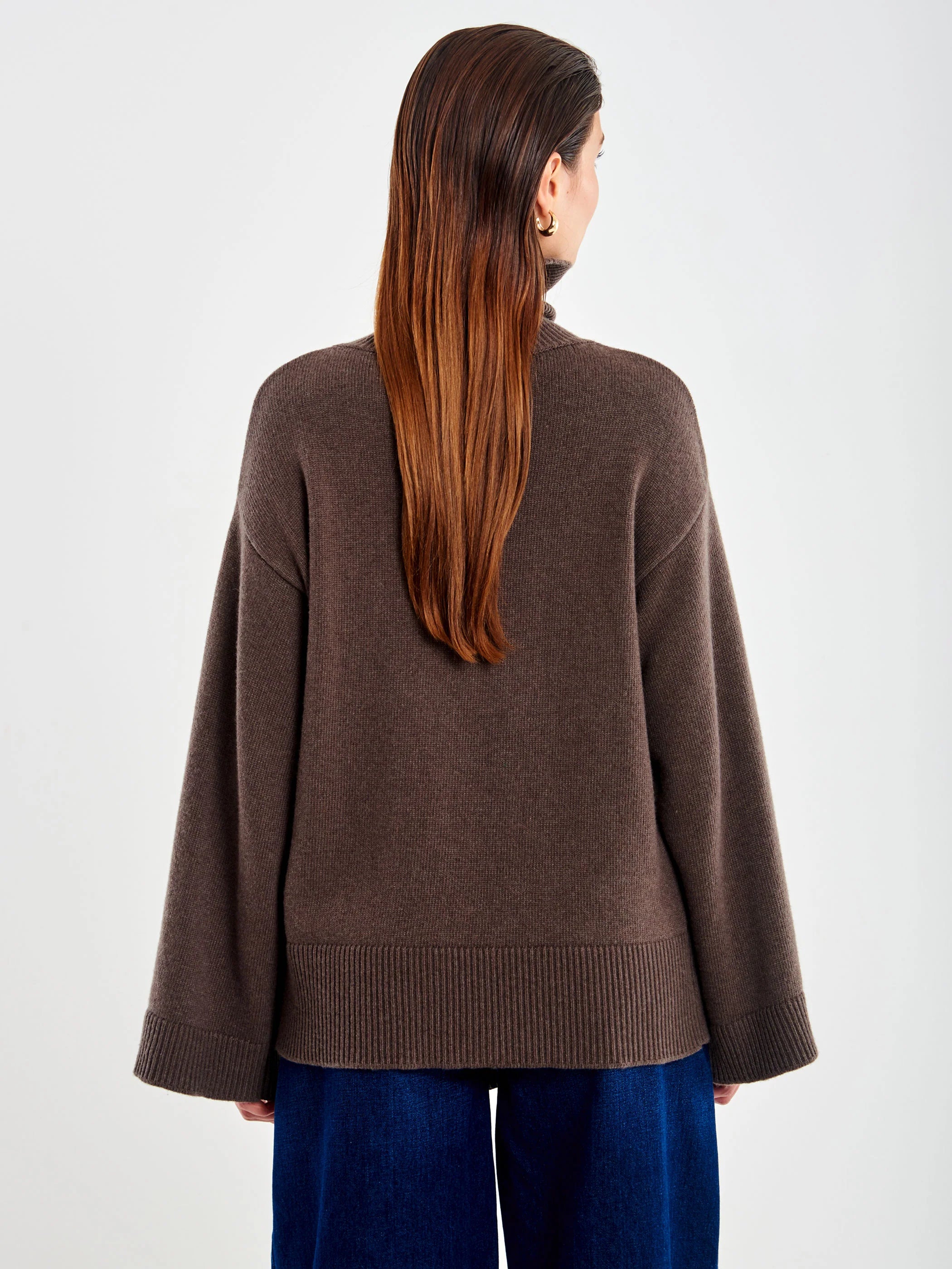 JERSEY OVERSIZE CUELLO ALTO TOPO VV