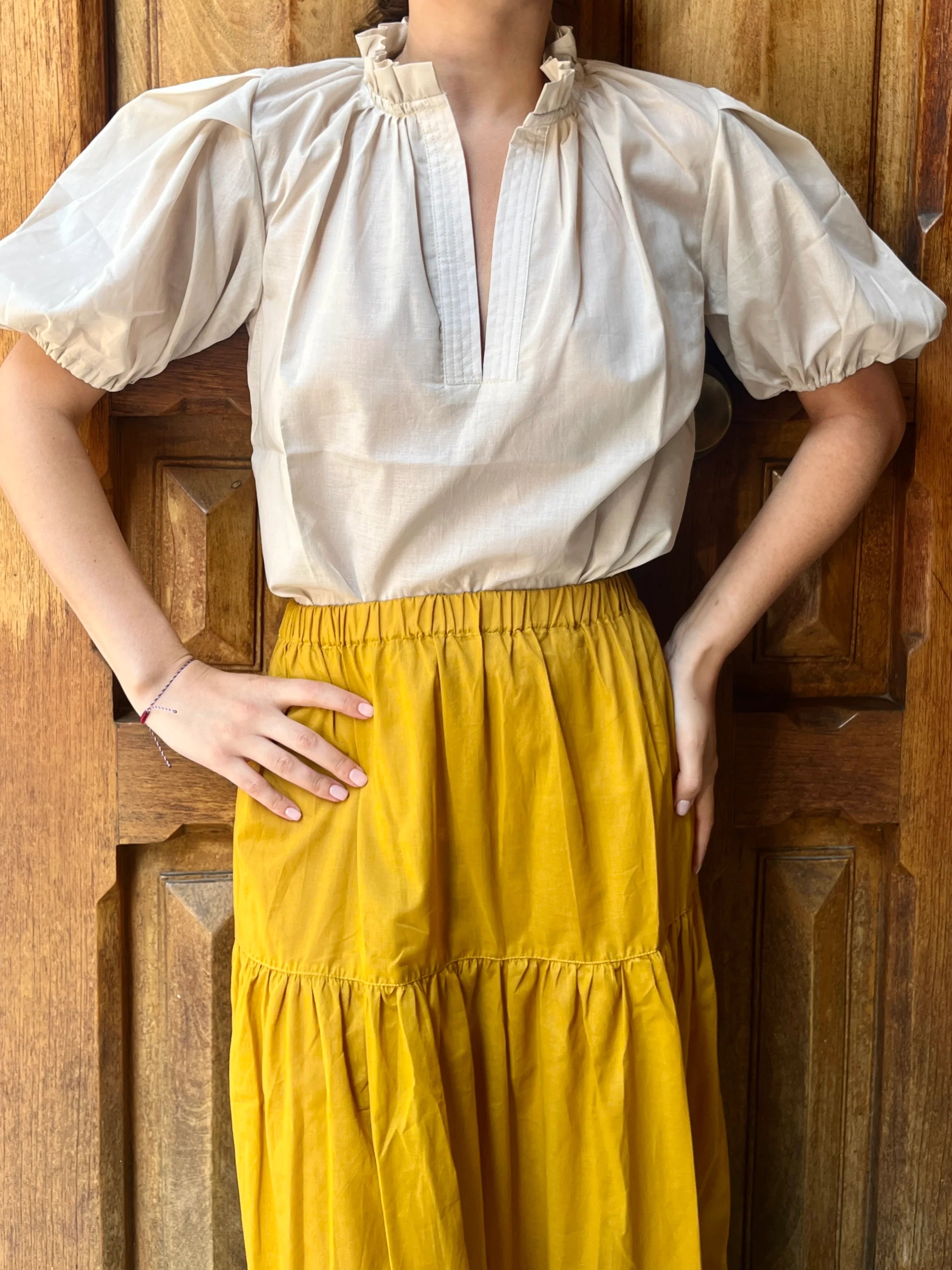 BLUSA TATI MANGA CORTA BEIGE