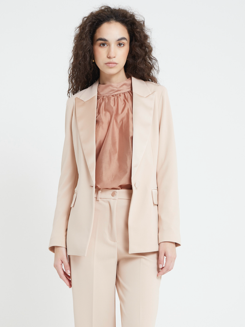 CAMISA LAZADA ESPALDA ROSA MAQUILLAJE CAMEL VV