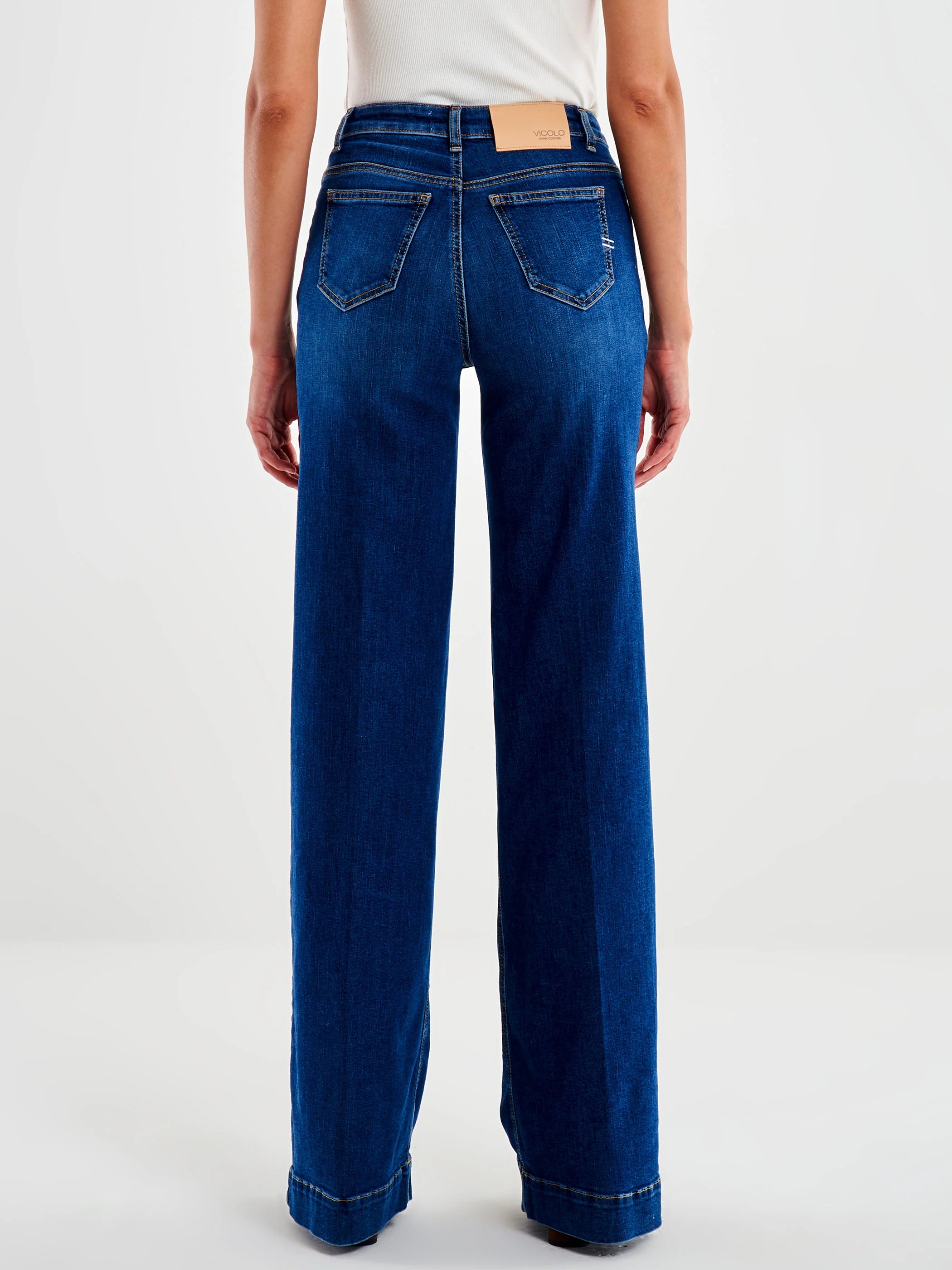 DENIM AZUL BOTONES DORADOS