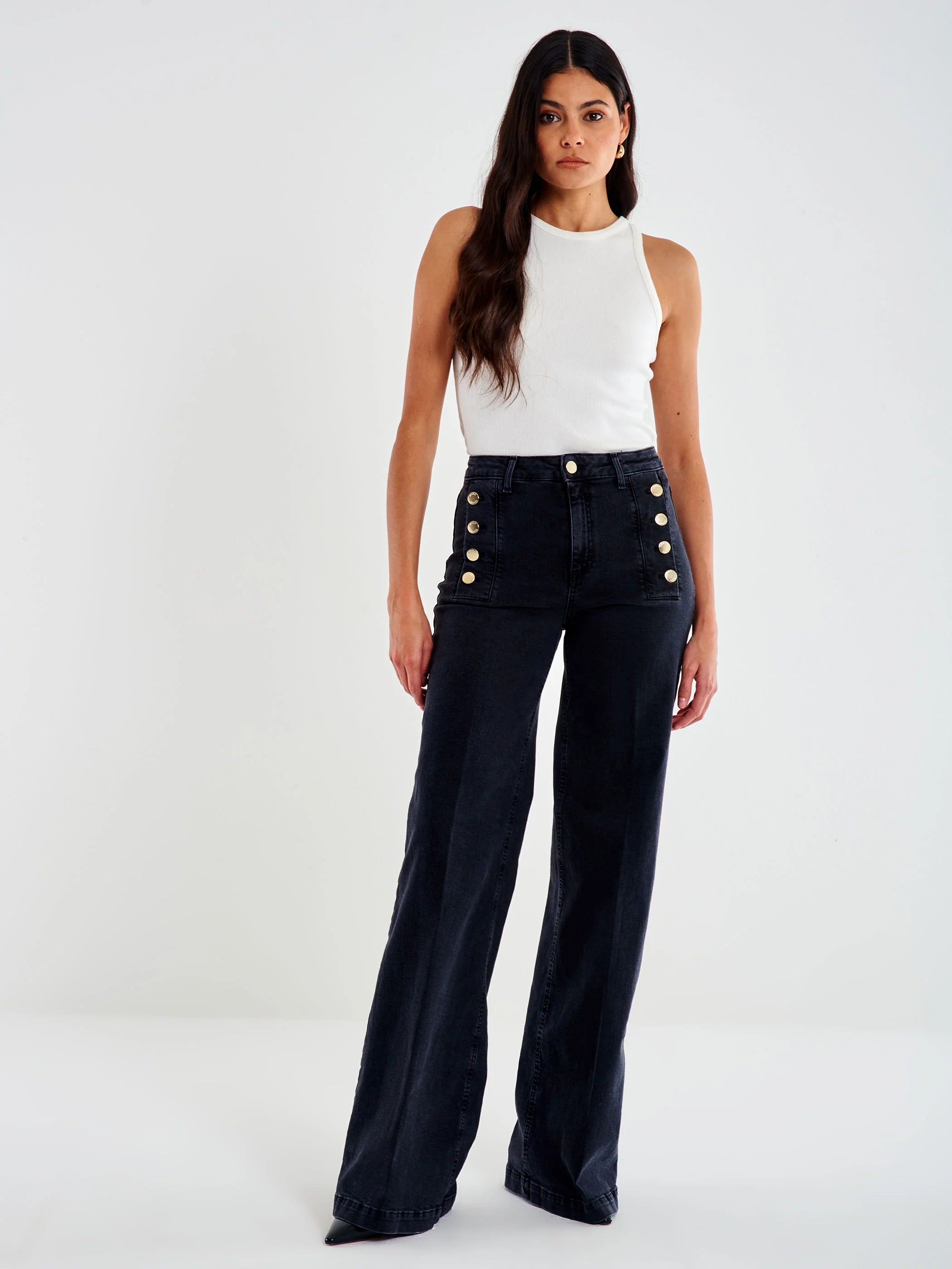 PANTALON DENIM NEGRO DESGASTADO BOTONES DORADOS VV