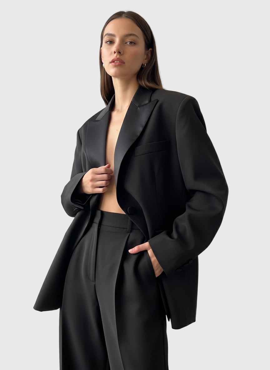 BLAZER SOLAPA SATINADA OVERSIZED NEGRA VV