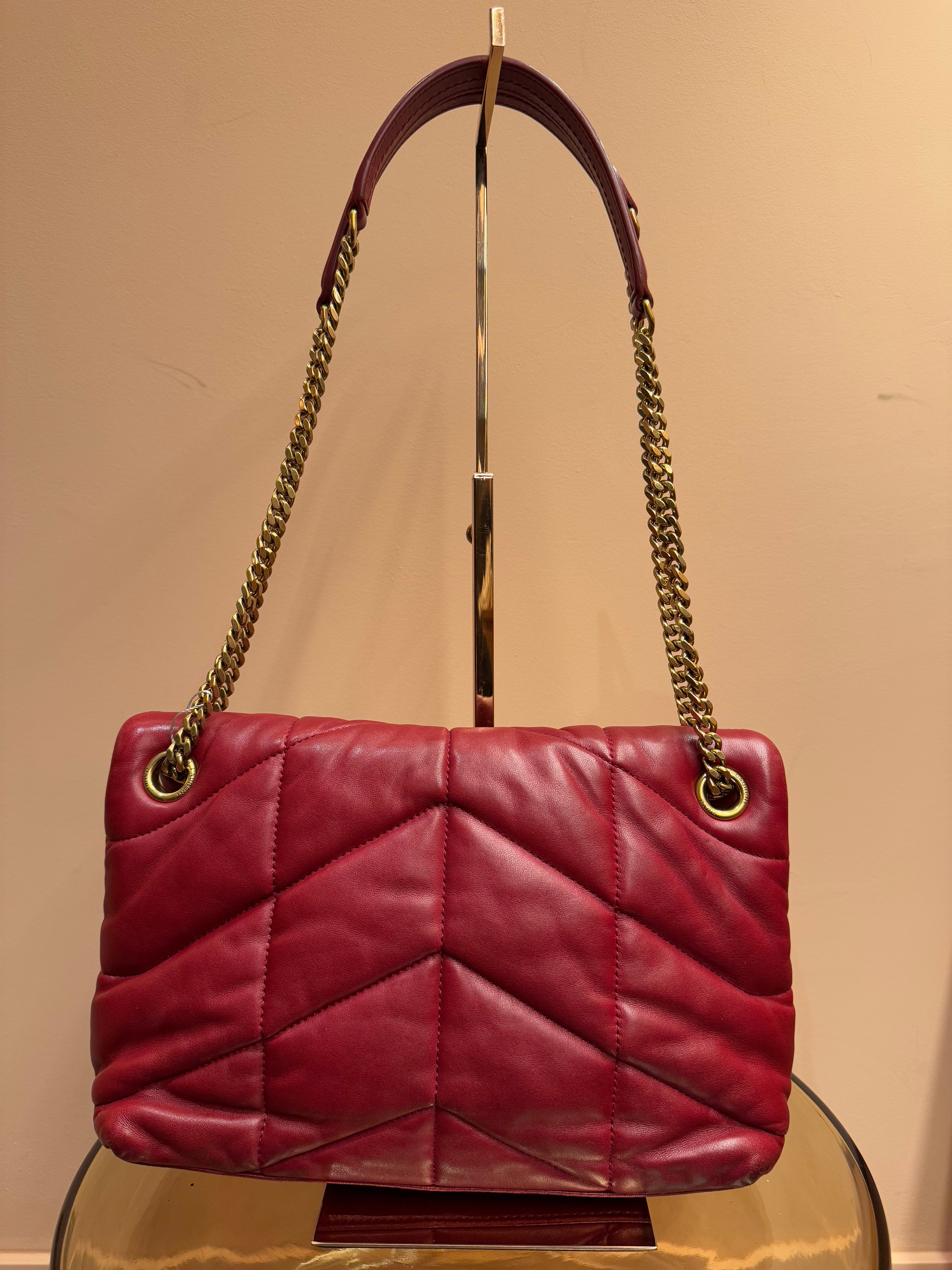 BOLSO YSL PUFFER DE PIEL DE CORDERO ROJO