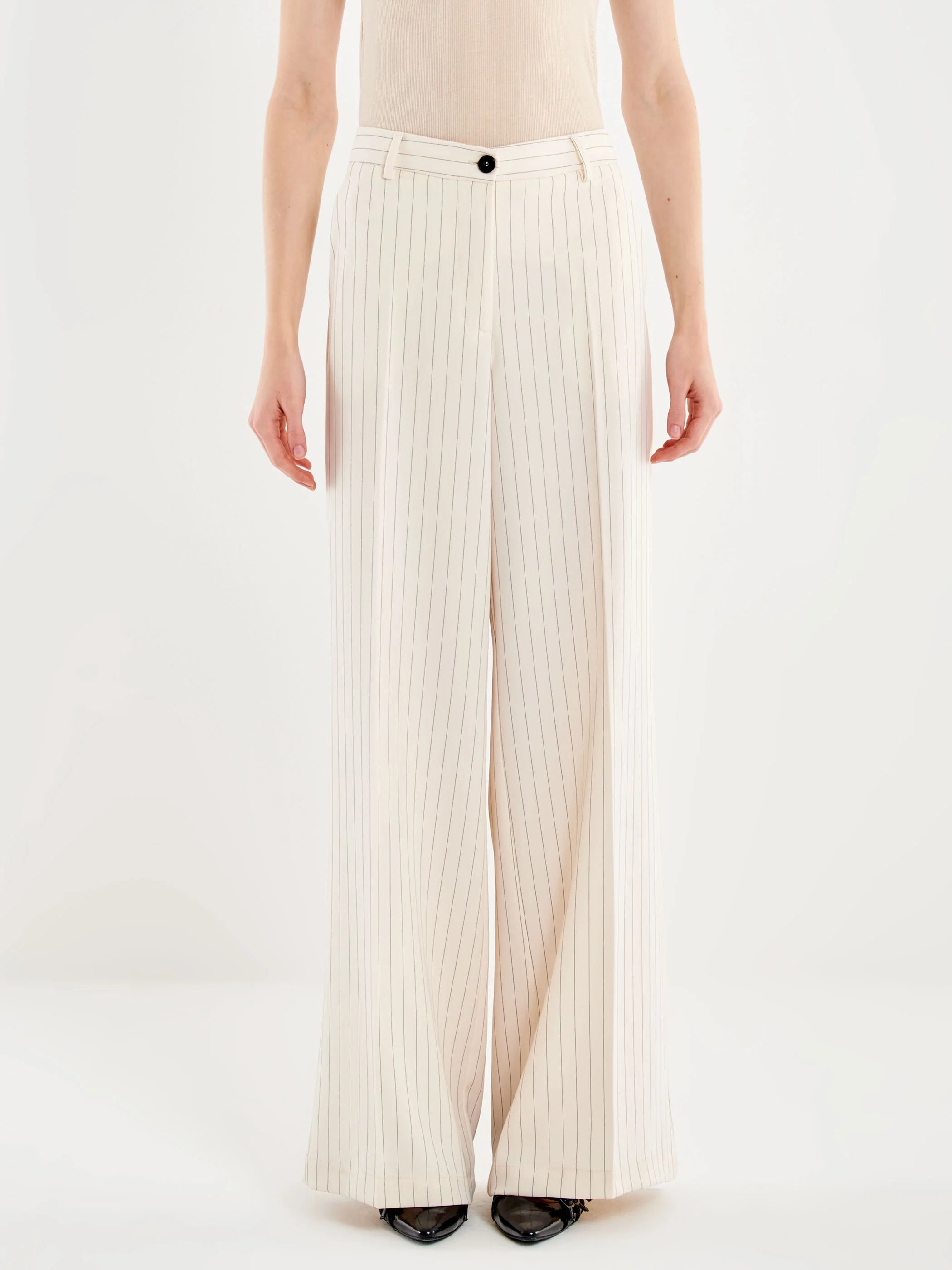 PANTALON BEIGE RAYA DIPLOMATICA