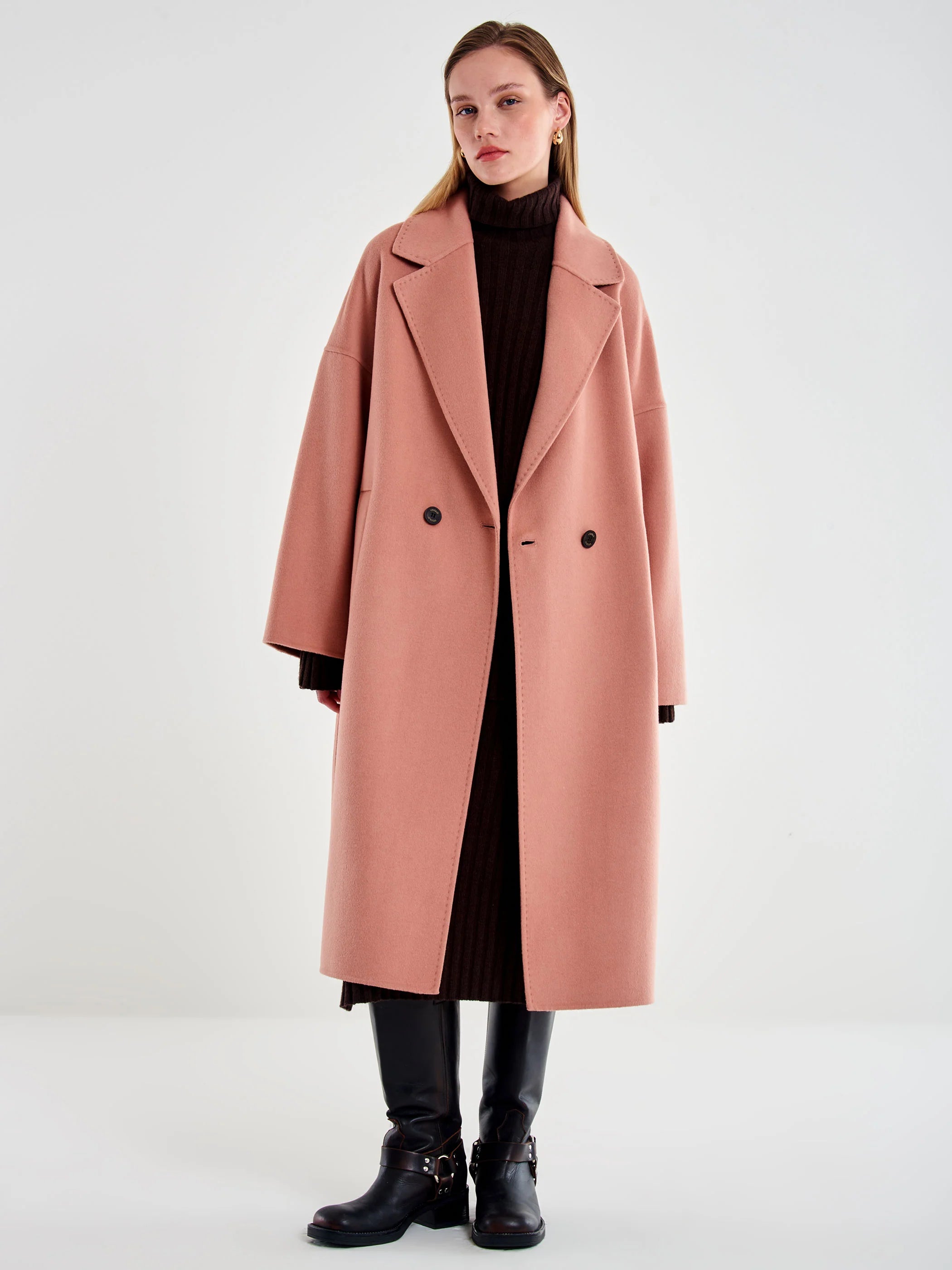 ABRIGO LANA ROSA OVERSIZED VV