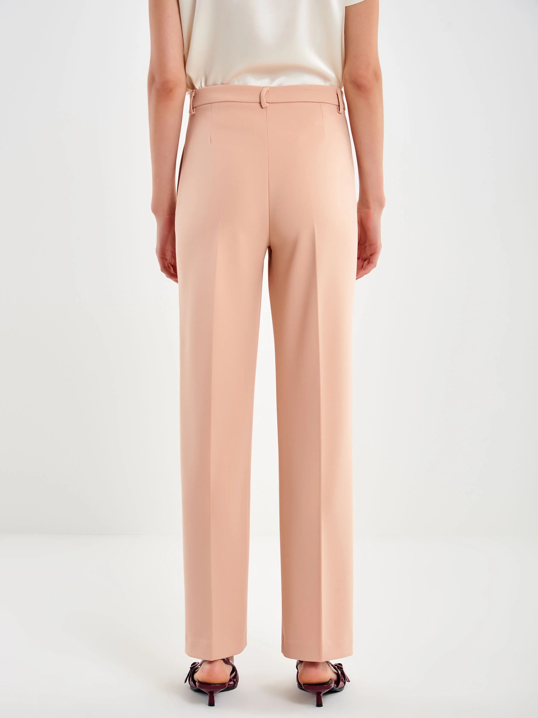 PANTALON ROSA MAQUILLAJE RECTO DETALLE SATINADO LATERAL VV