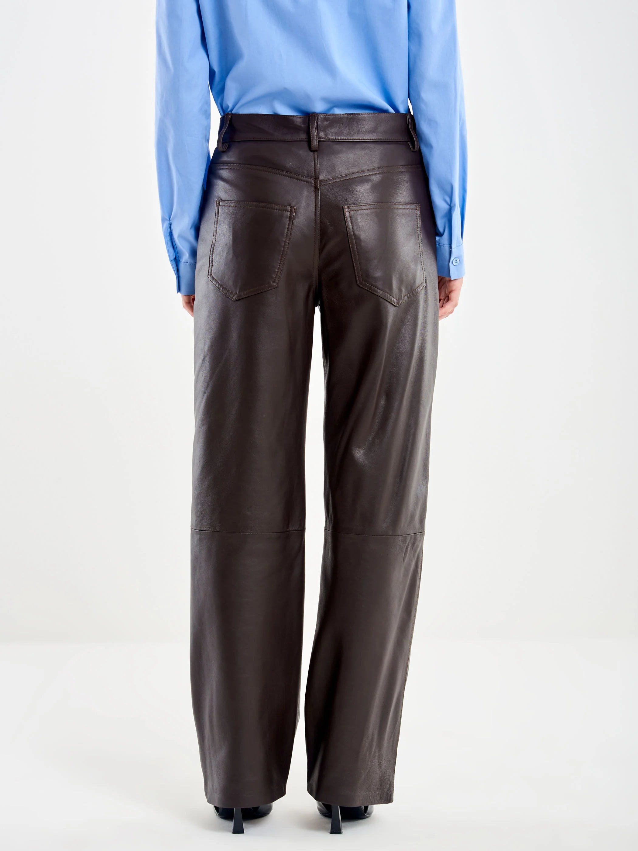 PANTALON PIEL MARRON VV