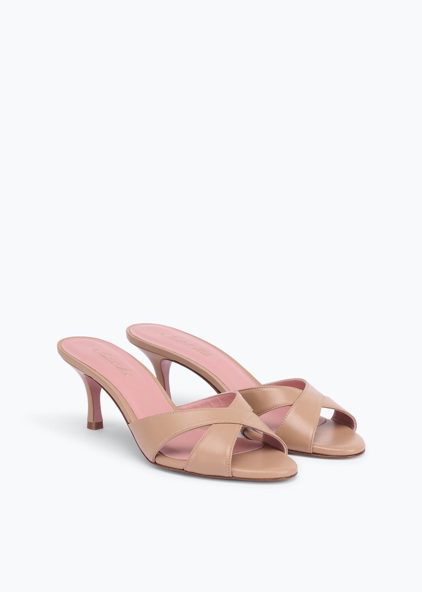 EASY MULE NUDE