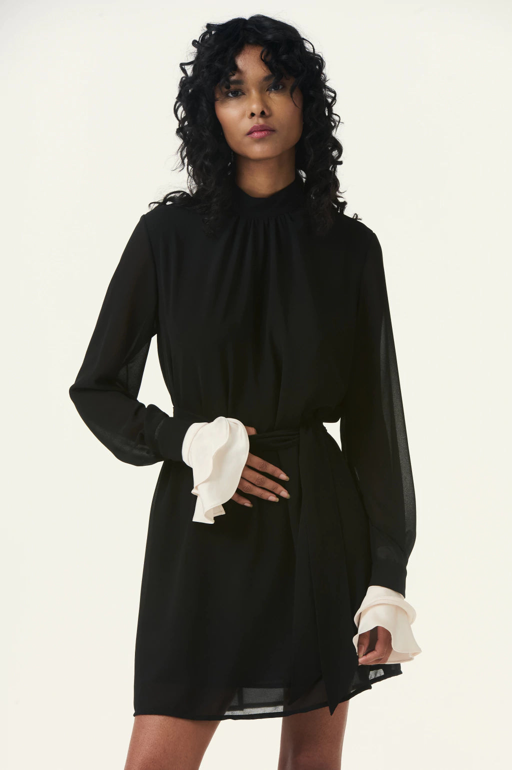 VESTIDO CARMEN BLACK