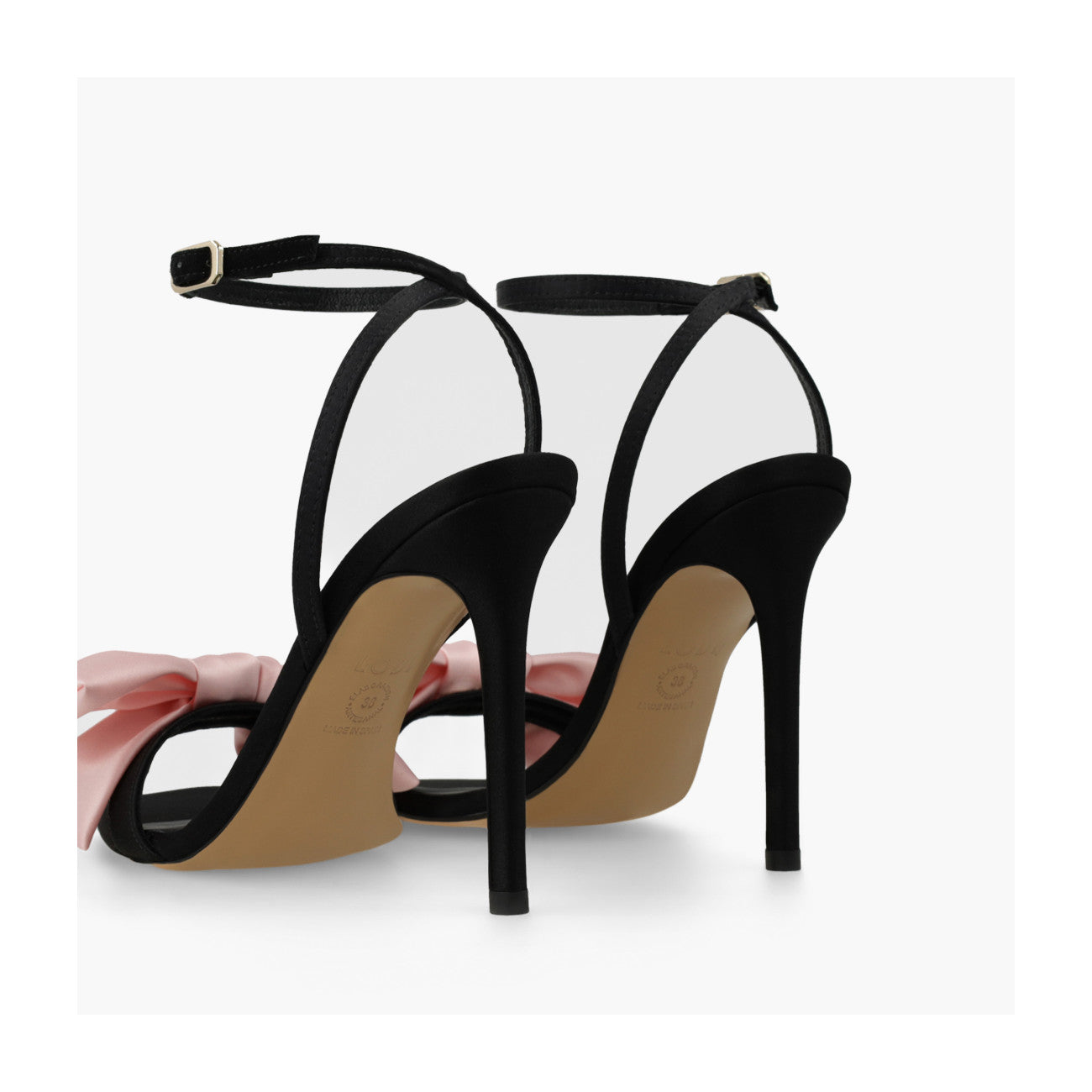 SANDALIAS NEGRAS LAZO ROSA WANS-TE