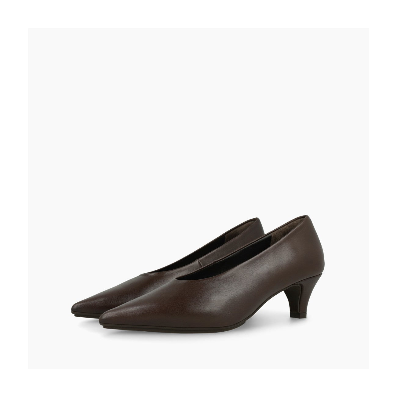 ZAPATOS DE SALÓN MARRONES CHINTO